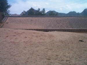 沙子到屋顶 